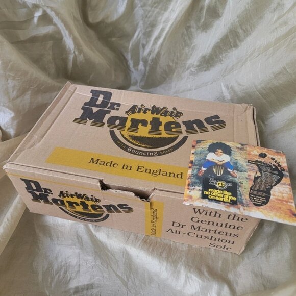 Dr.Martens brown twin strap closure gibson shoes kids size 2UK - Picture 10 of 11